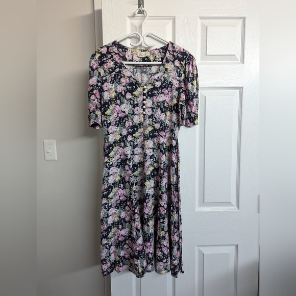 Vintage Floral Dress - Picture 1 of 4